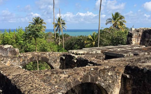 Passarelas do interior do Castelo Garcia d'Ávila