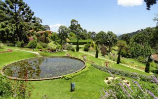 Como é a visita ao parque Amantikir