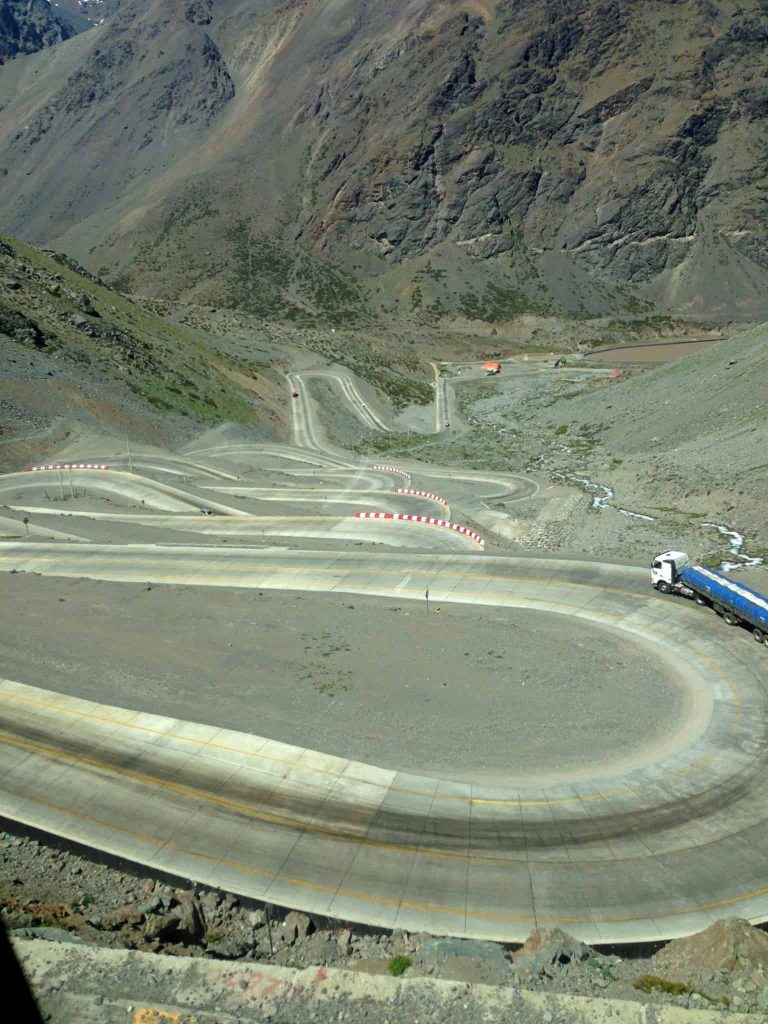 Estrada de los Caracoles, Argentina e Chile