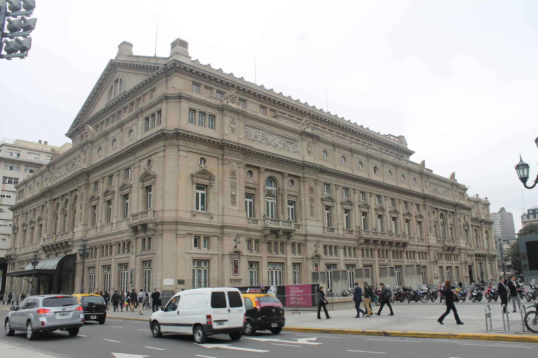 Teatro Colón