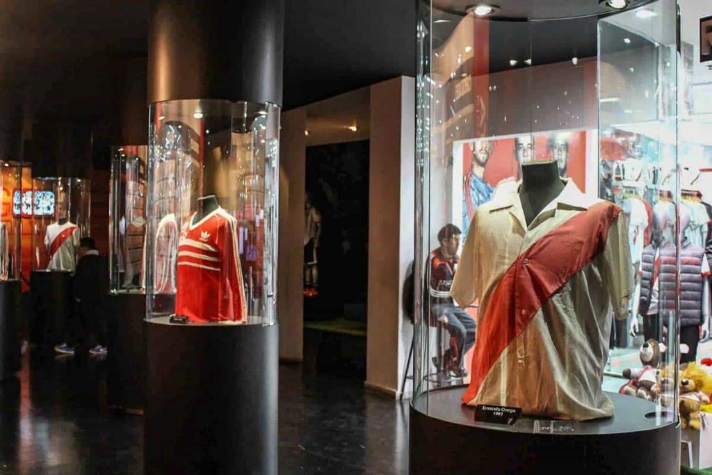 Museo River. Tour guiado no Estádio Monumental de Nuñez - River Plate em Buenos Aires