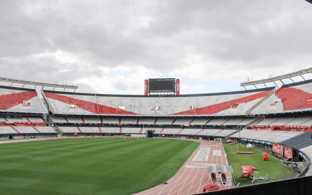 Tour guiado no Estádio Monumental de Nuñez - River Plate em Buenos Aires