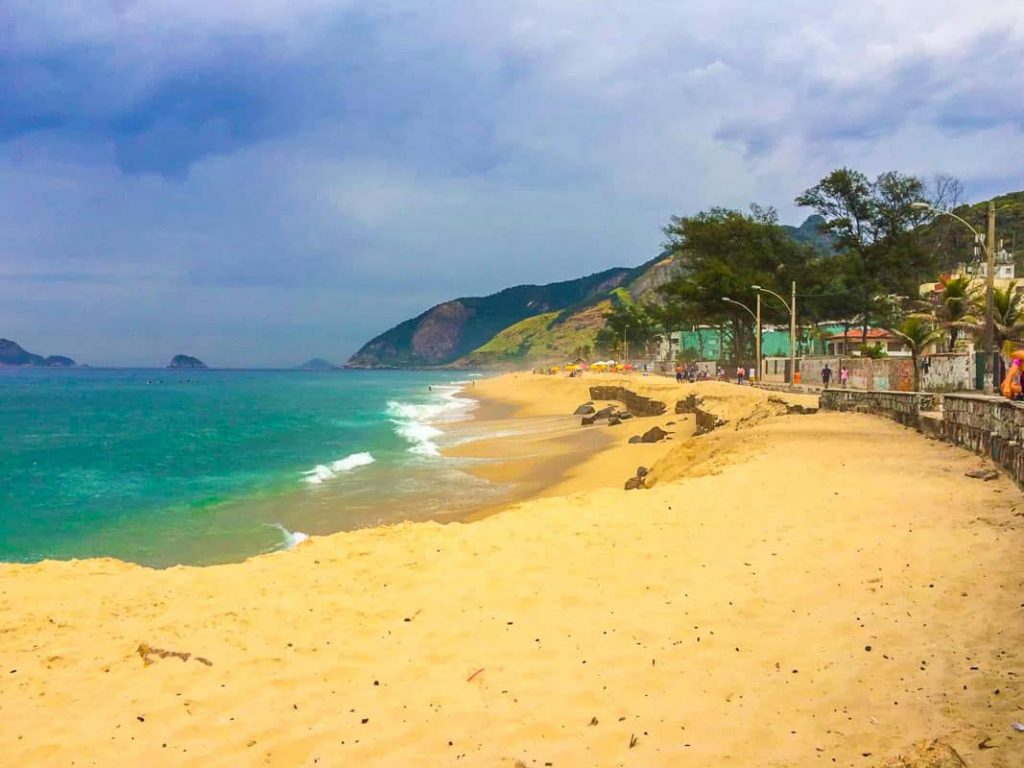 Praia da Macumba no Rio de Janeiro