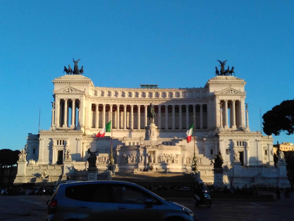 Monumento a Vittorio Emanuele Roma