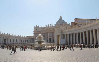 Praça de São Pedro no Vaticano