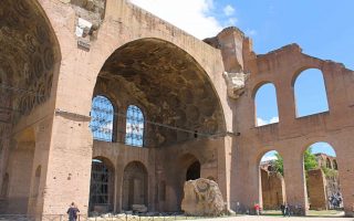 Principais atrações para visitar no Fórum Romano