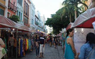 Feira do Recife Antigo, rua do Bom Jesus