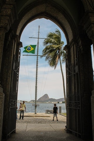 Visita guiada à Ilha Fiscal, no Rio de Janeiro