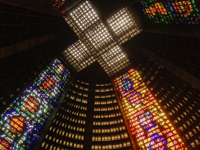 Igrejas do Rio de Janeiro - para visitar e se apaixonar. Catedral Metropolitana do Rio de Janeiro