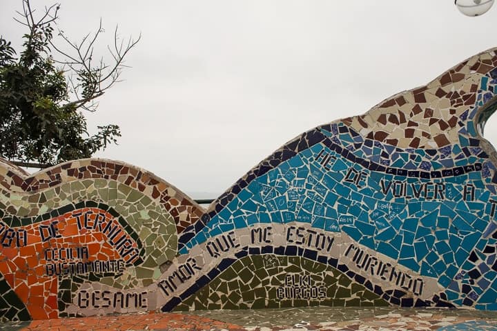 Malecón de Miraflores e Parque del Amor - Lima - peru