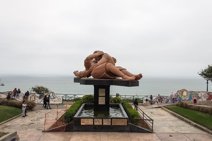 Malecón de Miraflores e Parque del Amor - Lima - peru