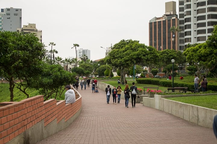Malecón de Miraflores e Parque del Amor - Lima - peru