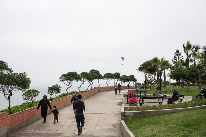 Malecón de Miraflores e Parque del Amor - Lima - peru