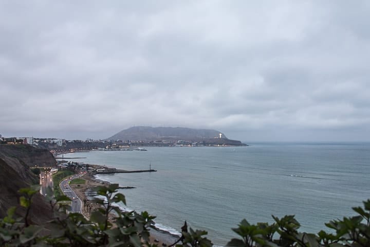 Malecón de Miraflores e Parque del Amor - Lima - peru