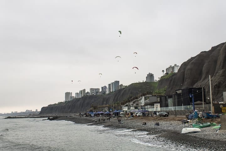 Malecón de Miraflores e Parque del Amor - Lima - peru