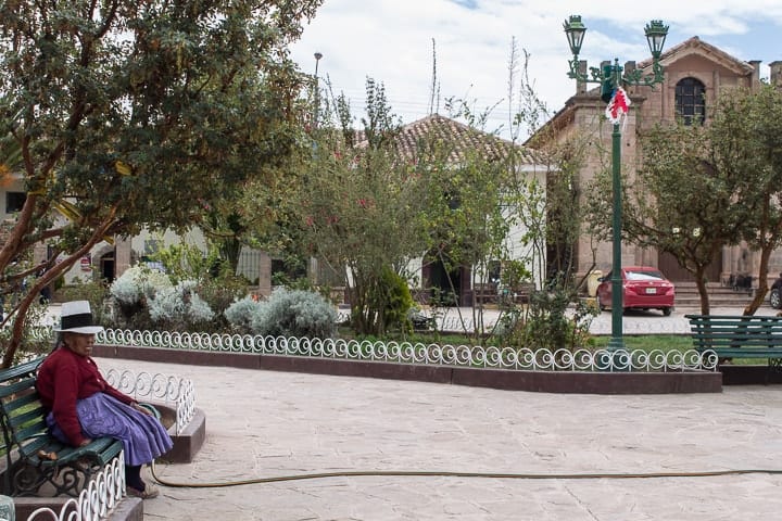 Tour Maras e Moray - Cusco - Praça em Maras