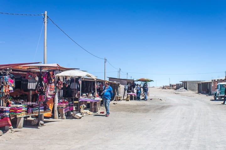 Primeiro dia no Salar de Uyuni - povoado de Colchani