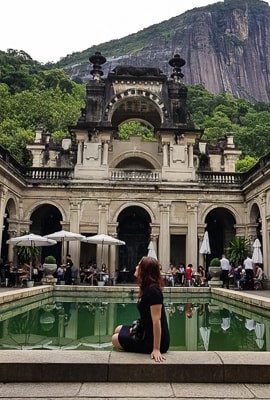 Interior do Palacete e vista para o Cristo Redentor, Parque Lage, Rio de Janeiro