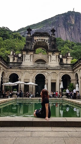Interior do Palacete e vista para o Cristo Redentor, Parque Lage, Rio de Janeiro
