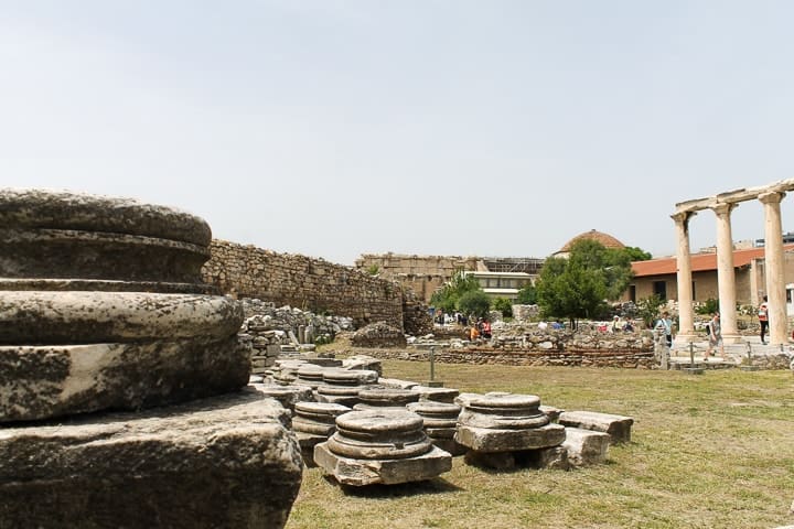 Biblioteca de Adriano, Atenas