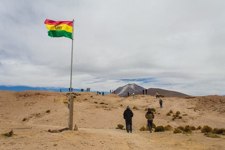 Tour Salar de Uyuni - dia 2 - vulcão Ollangue