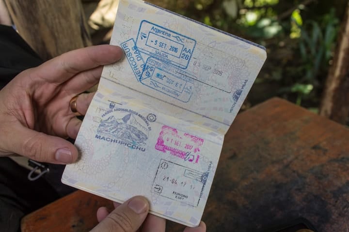 Conhecendo Machu Picchu - carimbo especial no passaporte