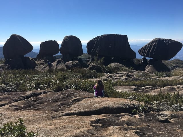 Ovos de Galinha. Trilha para a Pedra do Sino, no Parque Nacional de Itatiaia