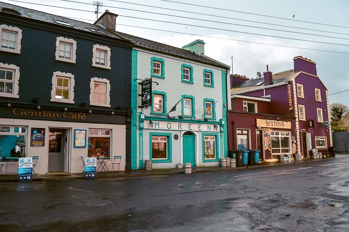 Kinvara Fishing Harbour - Cliffs of Moher, Irlanda - Passeios a partir de Dublin