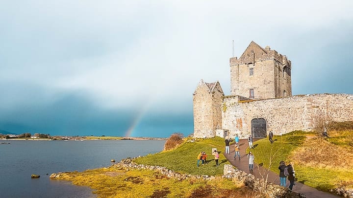 Kinvara Fishing Harbour - Cliffs of Moher, Irlanda - Passeios a partir de Dublin