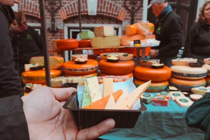 Mercado de queijos de Alkmaar, na Holanda