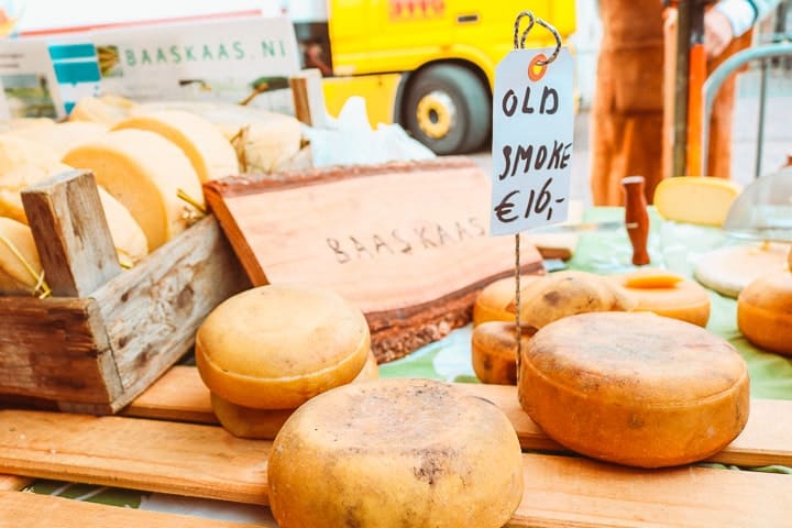 Mercado de queijos de Alkmaar, na Holanda