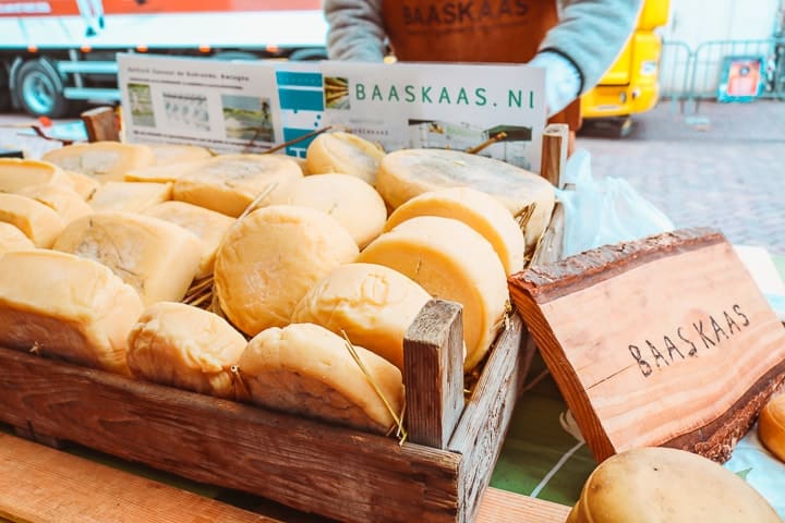 Mercado de queijos de Alkmaar, na Holanda