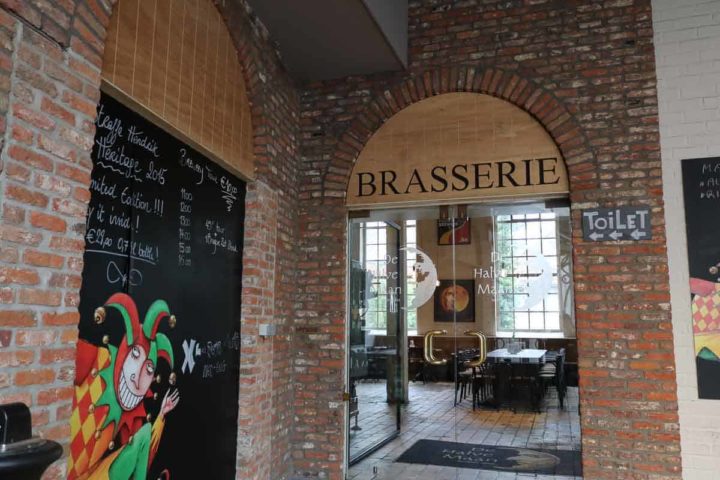 Tour na Cervejaria De Halve Maan, em Bruges