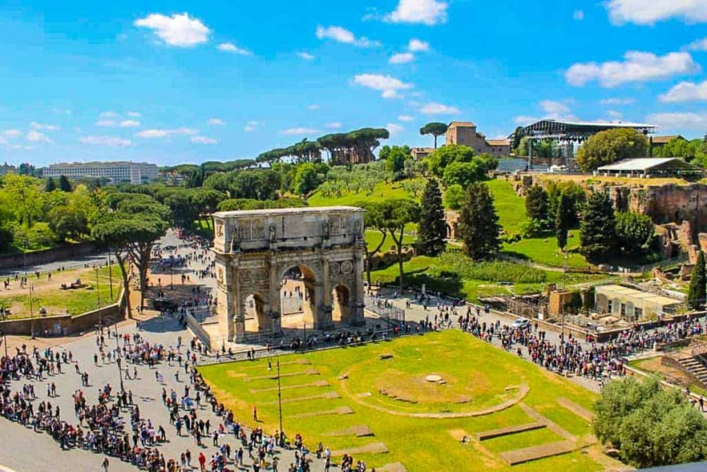 Vista a partir do terceiro anel do Coliseu -  Tour guiado no Coliseu: visita ao subterrâneo e terraços do Coliseu