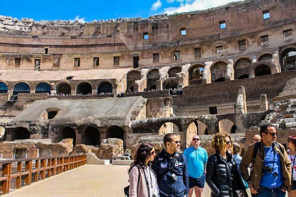 Reconstrução da antiga plataforma da arena do Coliseu -  Tour guiado no Coliseu: visita ao subterrâneo e terraços do Coliseu