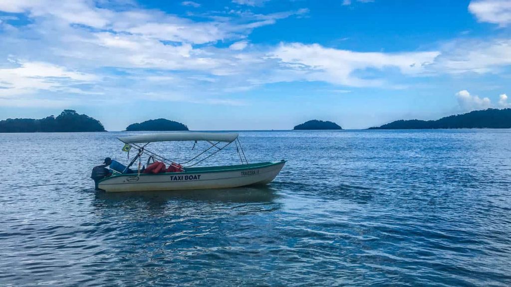 Taxi boat Ilha do Cedro em Paraty