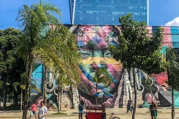Mural Etnias, Tour Pequena África no Rio de Janeiro
