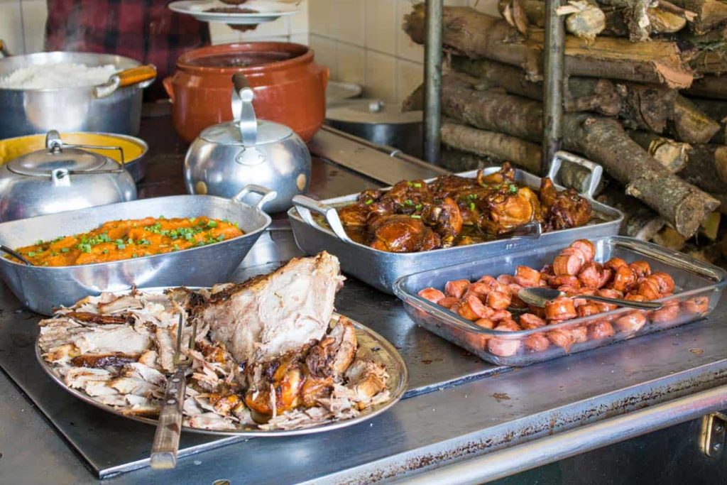 Almoço na Fazenda Santo Inácio em Rio das Flores