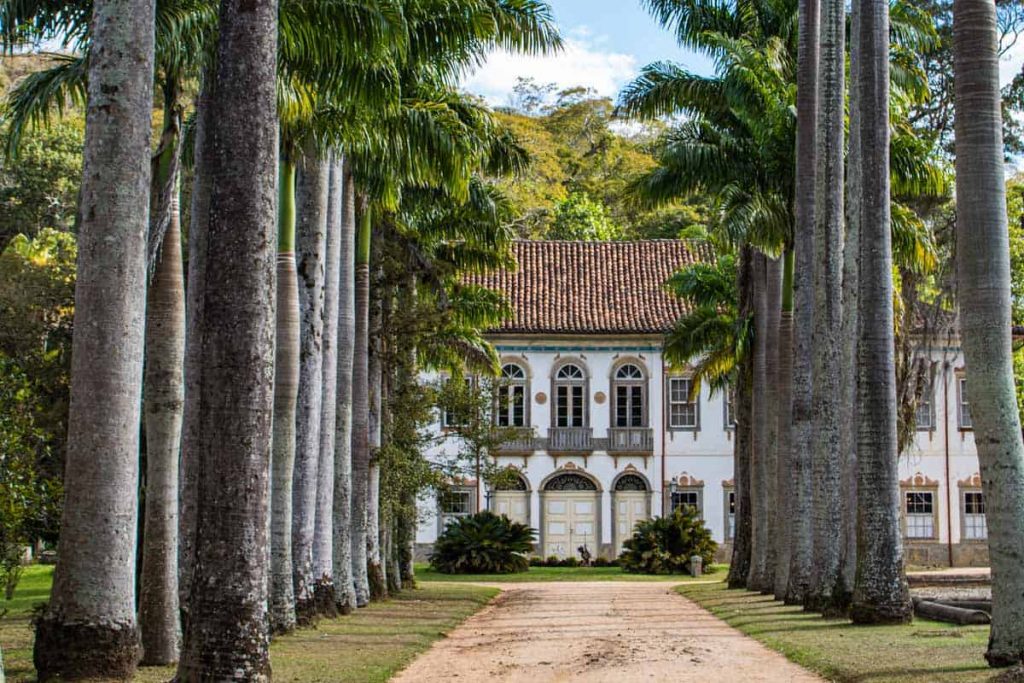 Fazenda do Paraízo em Rio das Flores tour guiado