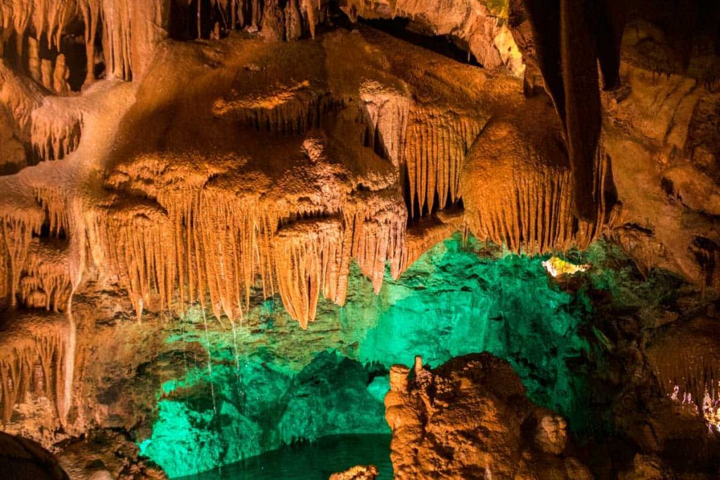 Grutas de Mira de Aire, Portugal