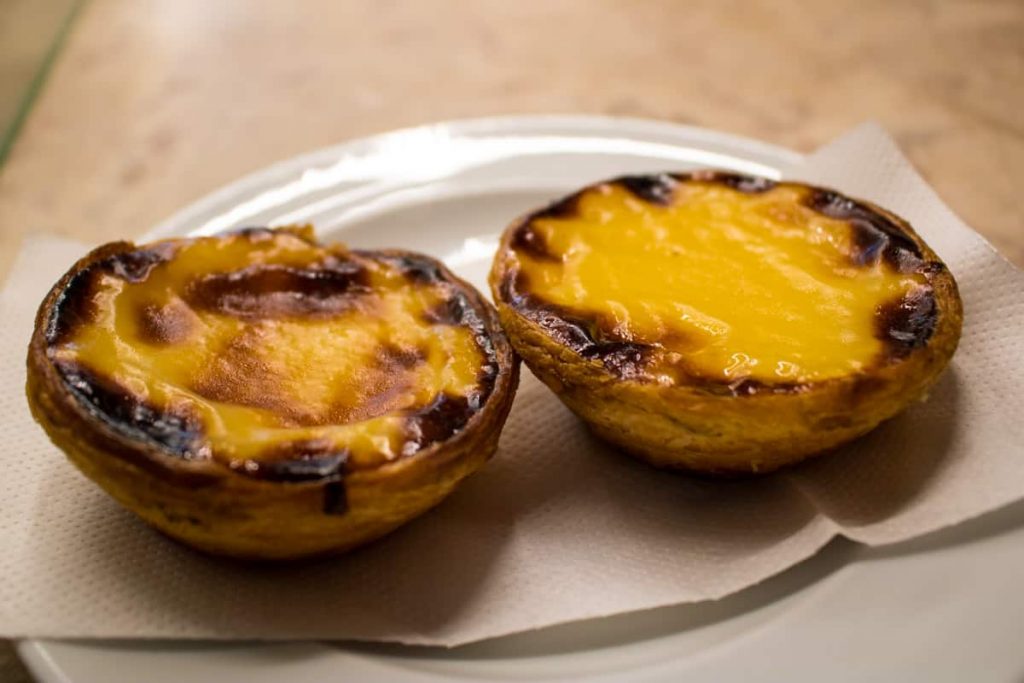 Pastéis de Belém - doces portugueses típicos