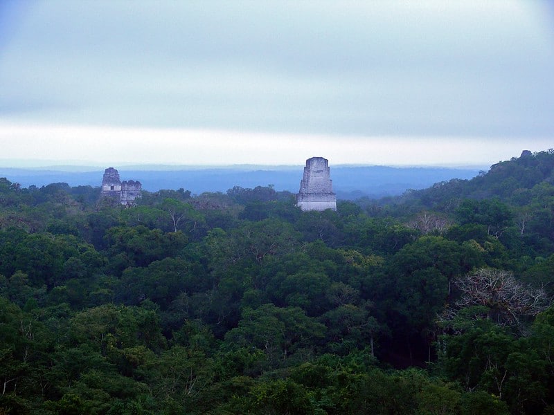 Templos Tikal na Guatemala - cenários de Star Wars