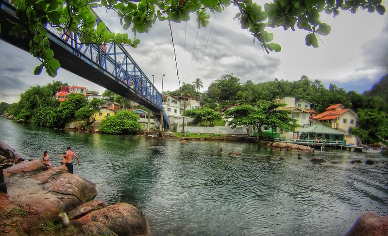 Canal da praia da Barra da lagoa, Florianópolis