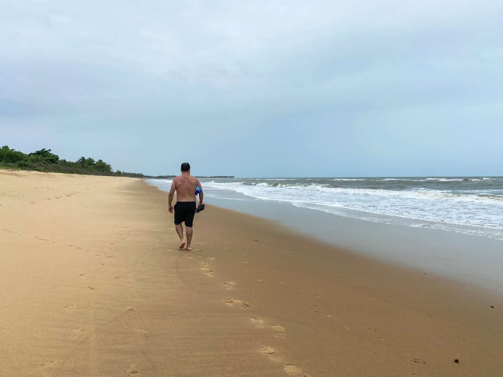 Caminhadas na praia, Santo André na Bahia