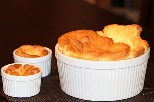 Soufflé de queijo - prato tradicional da França