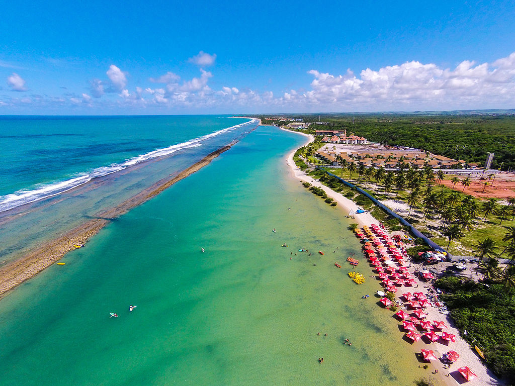 Praia de Muro Alto - melhores praias do litoral sul de Pernambuco