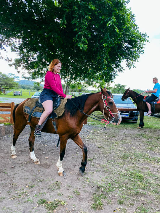 Passeio de cavalo na Fazenda Ceita Corê