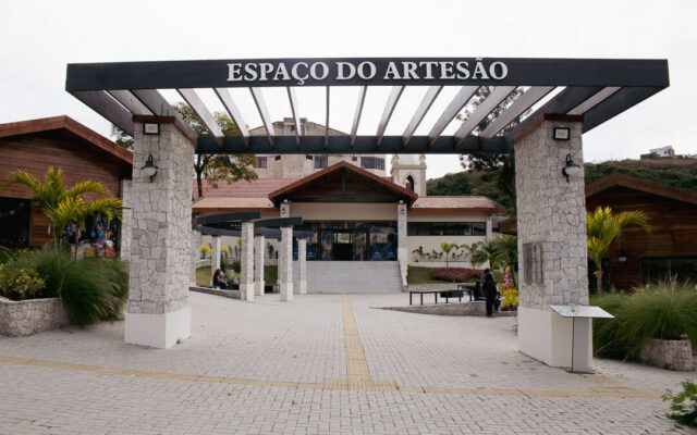 Espaço do Artesão em Miguel Pereira