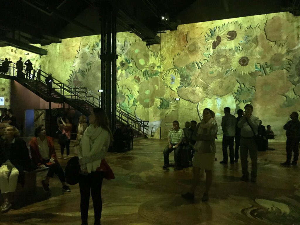 Atelier des Lumieres - exposição Van Gogh