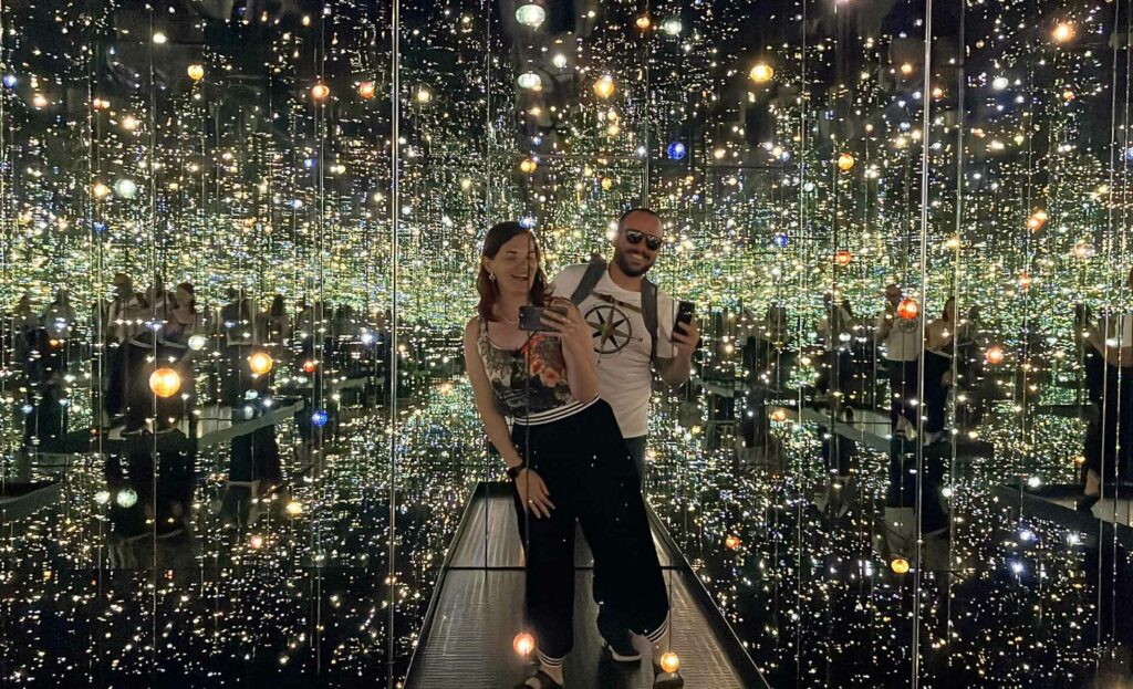 Infinited Mirror Room. The Broad